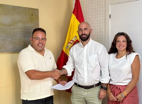 Daniel Barbero asume la Tenencia de Alcaldía de La Herradura además de las delegaciones de Turismo y Playas