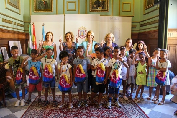 Motril acoge a más de una decena de niños saharauis bajo el programa ‘Vacaciones en paz’