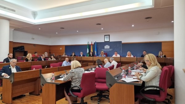 El Ayuntamiento de Motil aprueba una bajada de impuestos histórica