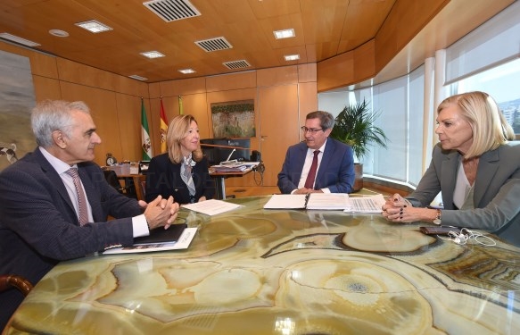 Reunión con la presidenta del Consejo Social de la UGR