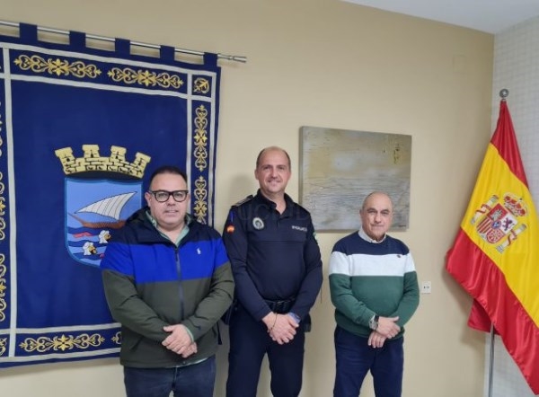 Toma posesión un nuevo oficial en la plantilla de la Policía Local de Almuñécar