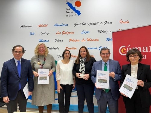 Un estudio encargado por Diputación a la Cámara de Motril y elaborado por la UGR evidencia el peso del sector agroalimentario de la costa a la econom