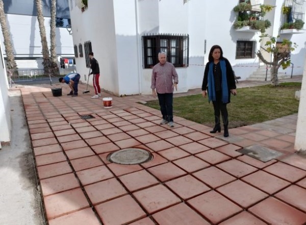 Almuñécar realiza mejoras en el Complejo de las Viviendas de la Tercera Edad por importe de más de 31.000 euros