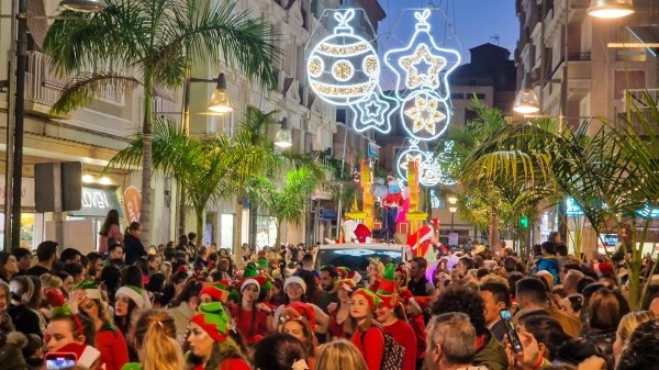 Motril alarga el alumbrado navideño como medida de apoyo al comercio y la hostelería