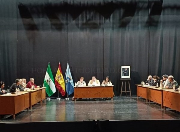 El Ayuntamiento de Almuñécar celebra este jueves pleno ordinario donde se debatirán varias mociones relacionadas con la recarga del acuífero de río Ve