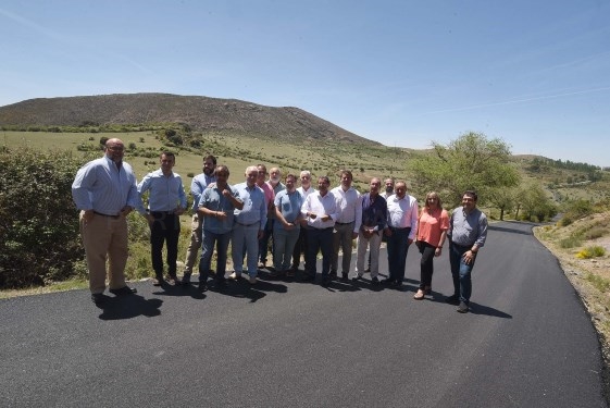 Diputación asumirá la titularidad de la carretera de El Purche, solicitada por el Ayuntamiento de Monachil y la Asociación Regaman