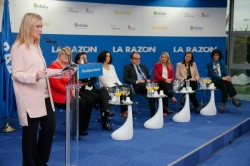Cifuentes apela a la colaboración de empresas y sociedad para lograr la plena igualdad profesional de la mujer
