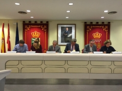 Todos los grupos políticos firman el Plan de Acogida e Integración de los Refugiados