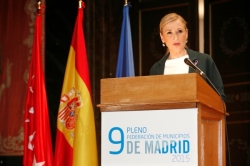 Cifuentes apuesta por “una Administración, una competencia” para evitar duplicidades