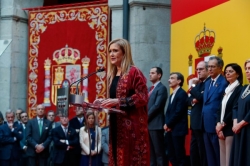 Cifuentes destaca la vigencia y el carácter integrador de la Constitución