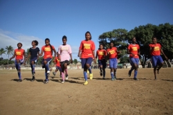 Madrid, segunda parada del equipo de fútbol femenino Tafita F. T. de Madagascar