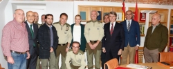 La presidenta regional se reúne con representantes del Cuerpo de Agentes Forestales de la Comunidad