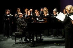 El MIRA Teatro de Pozuelo cierra su temporada escénica con Miguel Poveda, Ana Belén, Carmen Machi o Yllana en sus tablas