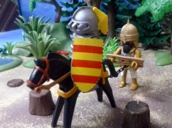 El Mercado del Juguete de Madrid homenajea la figura de ‘el gran capitan’ con un diorama de Playmobil