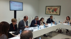 La Comunidad impulsa medidas para mejorar la formación de la población inmigrante