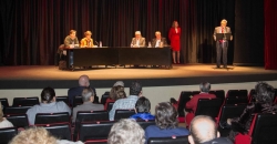Sabina de la Cruz asiste a la apertura de los actos de homenaje a Blas de Otero