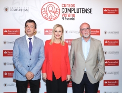 Cristina Cifuentes garantiza que seguirá buscando el entendimiento con los sindicatos.