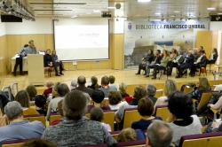 El Ayuntamiento rinde homenaje a los voluntarios.