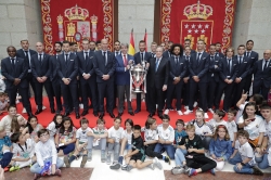Garrido recibe al Real Madrid campeón: “Marca Madrid y Marca España”