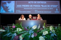 La obra “La Canción del Crucificado”, de Sergio García, gana el Premio de Poesía Blas de Otero de Majadahonda.