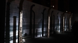 La exposición ‘Auschwitz. No hace mucho. No muy lejos’ supera el medio millón de visitantes.