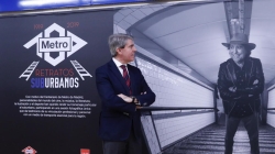 ‘Retratos suburbanos’: personalidades de la cultura y el deporte celebran el Centenario de Metro.