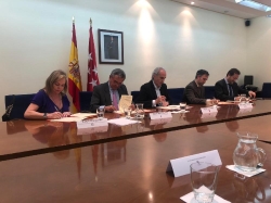 Red de establecimiento solidarios para ayudar a pacientes con enfermedad de Crohn.