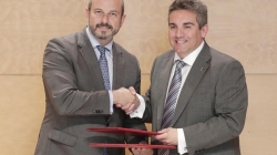 Se ha firmado los convenios para construir 7 nuevos parques de bomberos.