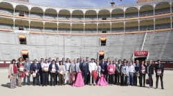 Se firma los convenios que posibilitarán la celebración de novilladas sin picadores en más de una treintena de municipios de la región.