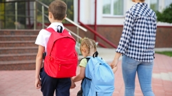 750.000 euros para ayudas destinadas a ayuntamientos que cuentan con colegios públicos en los que están escolarizados alumnos de otras localidades.