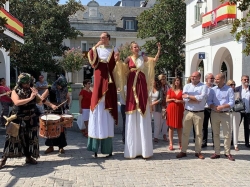 Majadahonda disfruta ya de su tradicional mercado romano en la Gran Vía de la ciudad.