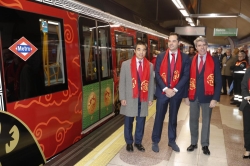 Los madrileños podrán disfrutar de un tren decorado con forma de dragón