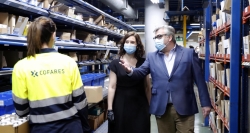 Diaz Ayuso resalta la “valentía” de los farmacéuticos durante el COVID-19