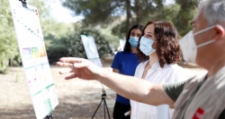 Díaz Ayuso presenta Madrid en verde con sendas adaptadas a los protocolos COVID-19