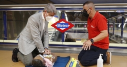 Tendremos desfibriladores en todas las estaciones de Metro antes de que acabe el año