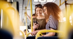 Extendemos las paradas a demanda para mujeres y menores a toda la red de autobuses nocturnos