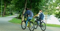 Ofreceremos ayudas de hasta 700 euros para patinetes, bicicletas o ciclomotores cero emisiones