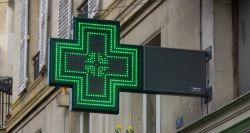 Solicitamos al Gobierno que permita la realización de test COVID-19 en las farmacias
