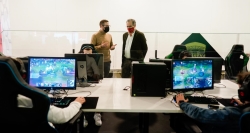 Promovemos valores de convivencia entre alumnos de la región a través de videojuegos deportivos