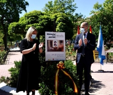 Álvarez Ustarroz recuerda el compromiso de Majadahonda con las víctimas del terrorismo