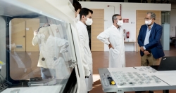 Instalamos un laboratorio de cultivo celular para investigar materiales innovadores de uso sanitario