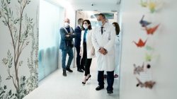 Díaz Ayuso visita la Sala de Hospitalización de Cuidados Paliativos del Hospital Niño Jesús