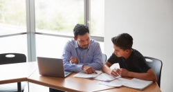 Ofrecemos evaluación y tratamiento psicológico a los menores en acogimiento residencial