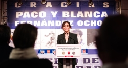 Díaz Ayuso reivindica la figura de Paco y Blanca Fernández Ochoa: “Dos madrileños únicos que han llevado el nombre de España a la cima del deporte”