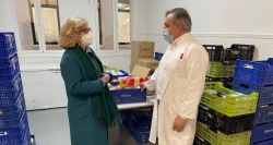 La Comunidad de Madrid reabre las puertas de sus comedores sociales para personas vulnerables