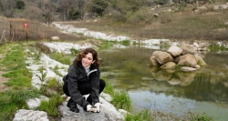 Acción de gobierno Actualidad Díaz Ayuso comprueba la restauración medioambiental y paisajística del espacio que ocupaba la antigua presa de La Alberc