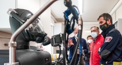 La Comunidad de Madrid refuerza la seguridad del Cuerpo de Bomberos en actuaciones de máximo riesgo
