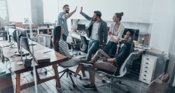 La Comunidad de Madrid convoca la primera edición de los Premios Emprendimiento Joven para apoyar la innovación y el compromiso social