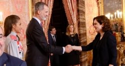 Díaz Ayuso asiste al almuerzo organizado con motivo del Premio Cervantes 2021 y presidido por SS.MM. Los Reyes de España
