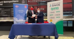 La Comunidad de Madrid presenta la primera Guía en braille de la red de Metro